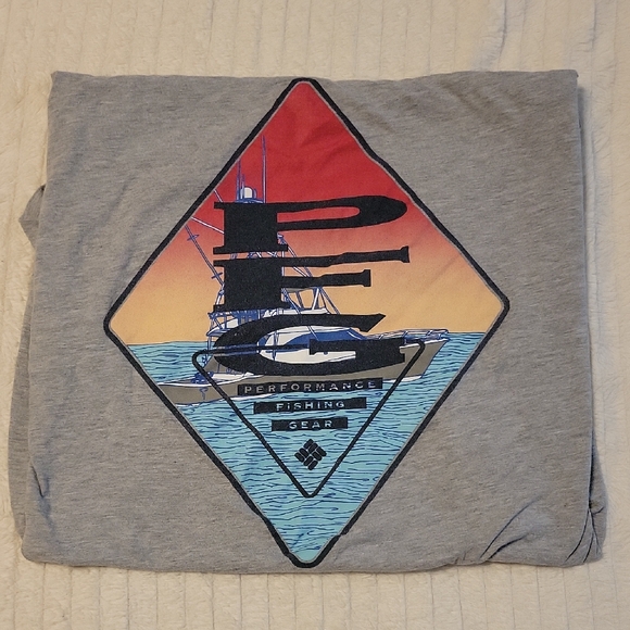 Columbia Other - Columbia Heather Gray Graphic PFG Tee